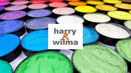 Artist Resin 4 litre kit with Free Set of 30pc Mica Set - Harry & Wilma