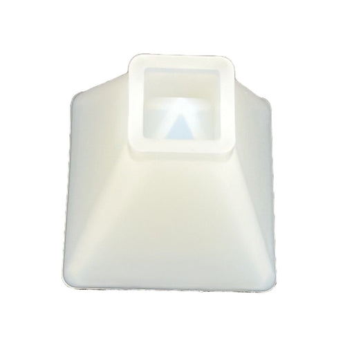 Silicone mould - pyramid 50mm - Harry & Wilma